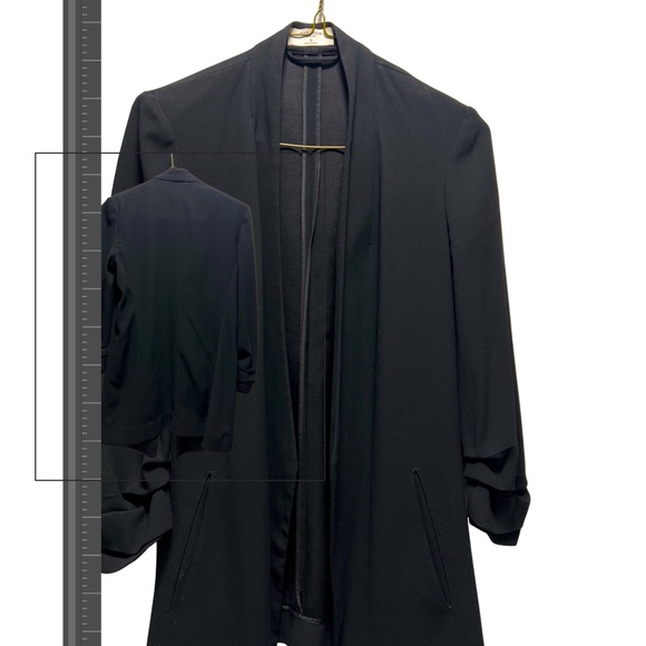 Babaton Atelier size 0 Black, fits loose. - Picture 1 of 2